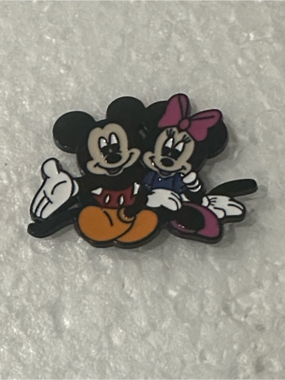 Mickey & Minnie Kids Character Pin - Pink, Black, Orange